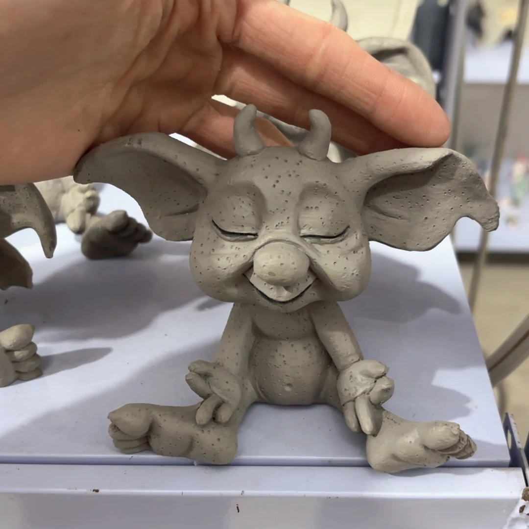 瓷片祝大家新的一年超级无力好