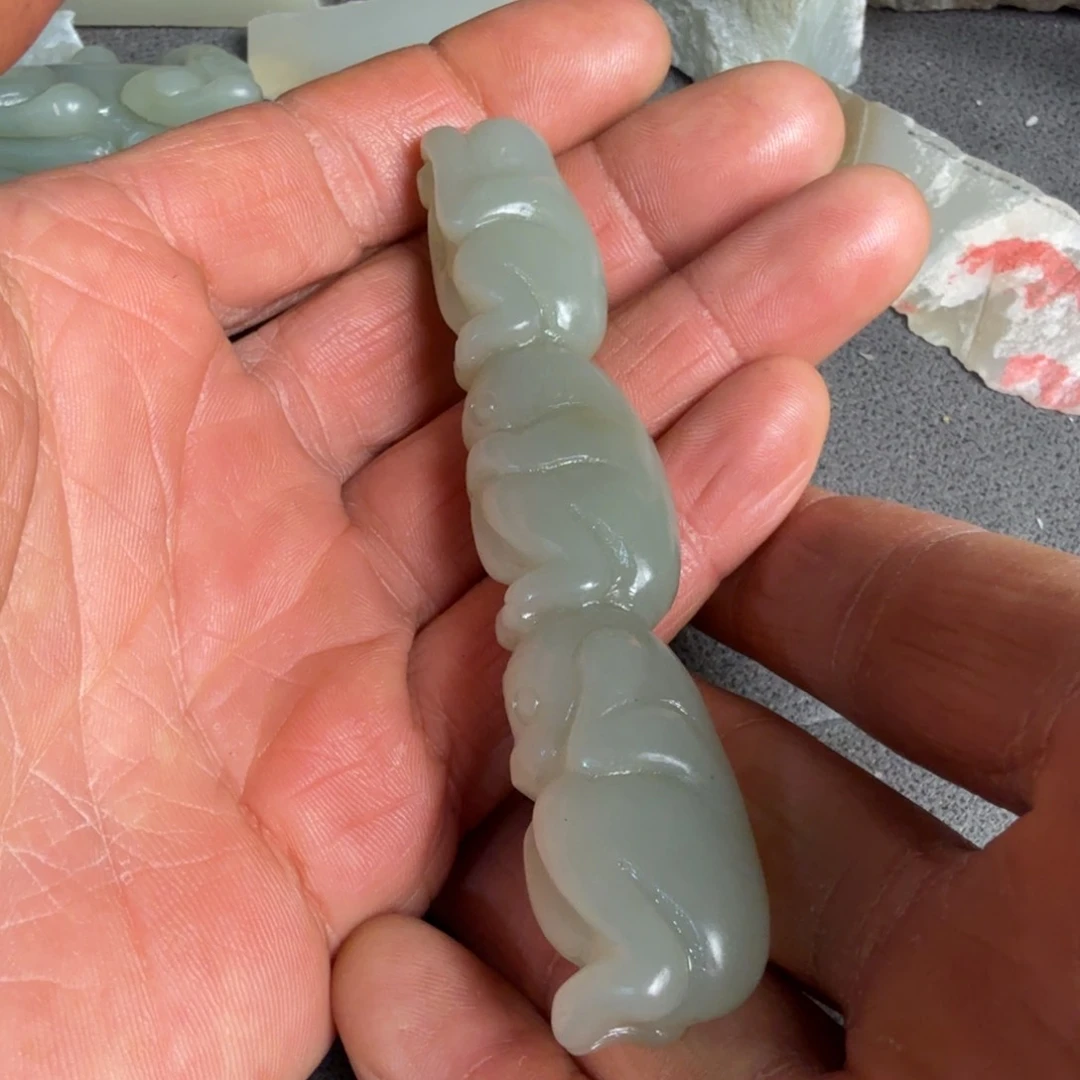 和田玉颈饰未镶嵌