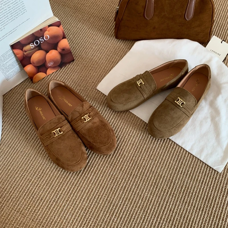 软底金属扣单鞋2025秋季新款懒人乐福鞋平底圆头舒适豆豆鞋女鞋