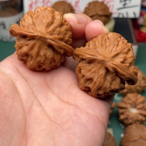 【闪购商品】文玩核桃吊坠行*41全品龙鳞