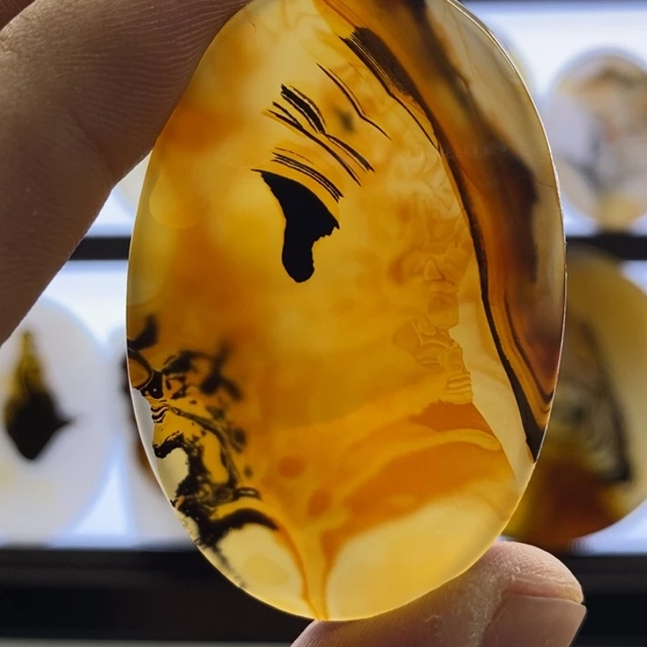 玛瑙/玉髓合金颈饰