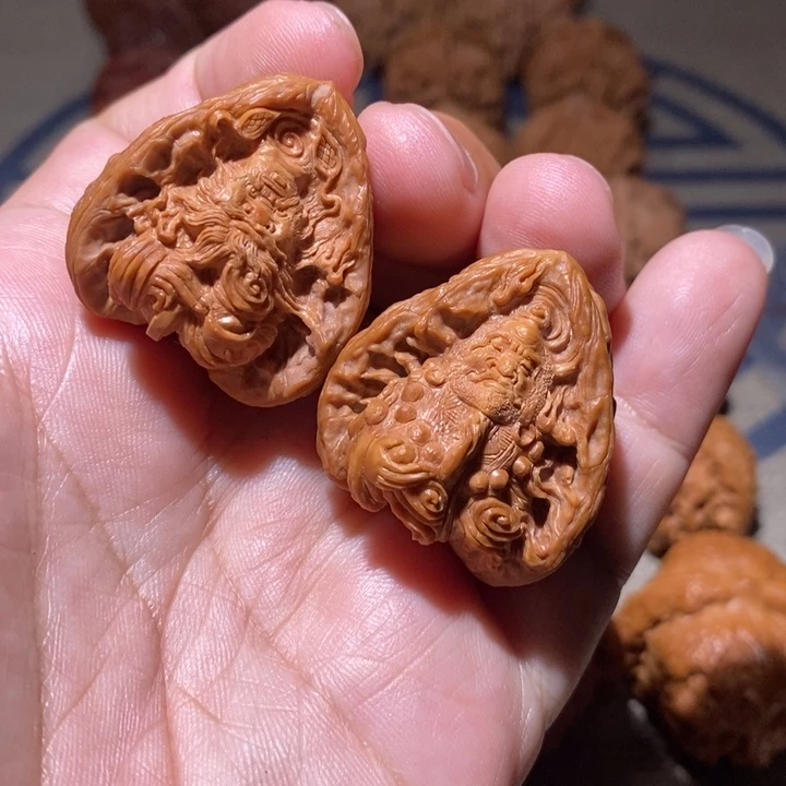 所***得文玩核桃把件核桃