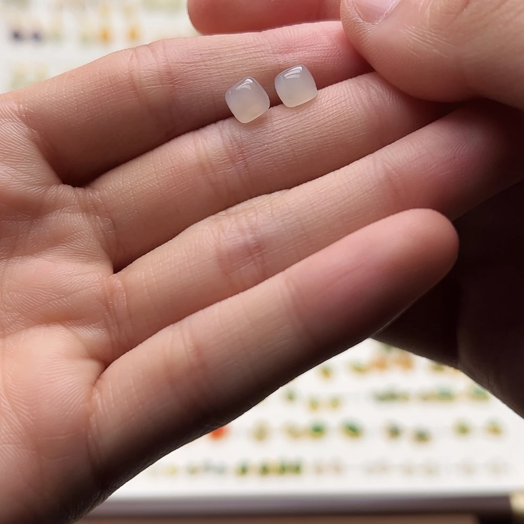 银S925镶嵌和田玉耳饰