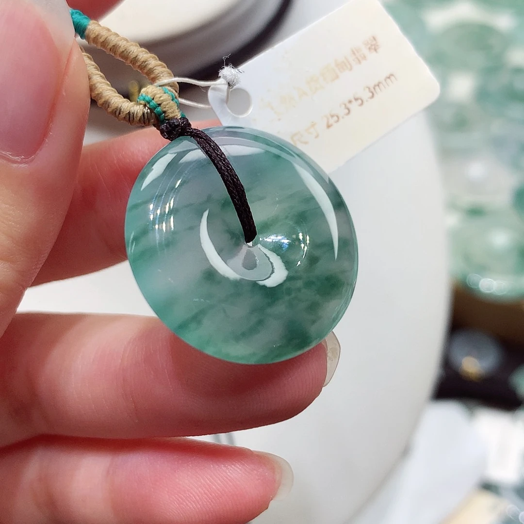 颈饰未镶嵌翡翠编号54，25.3/5.3