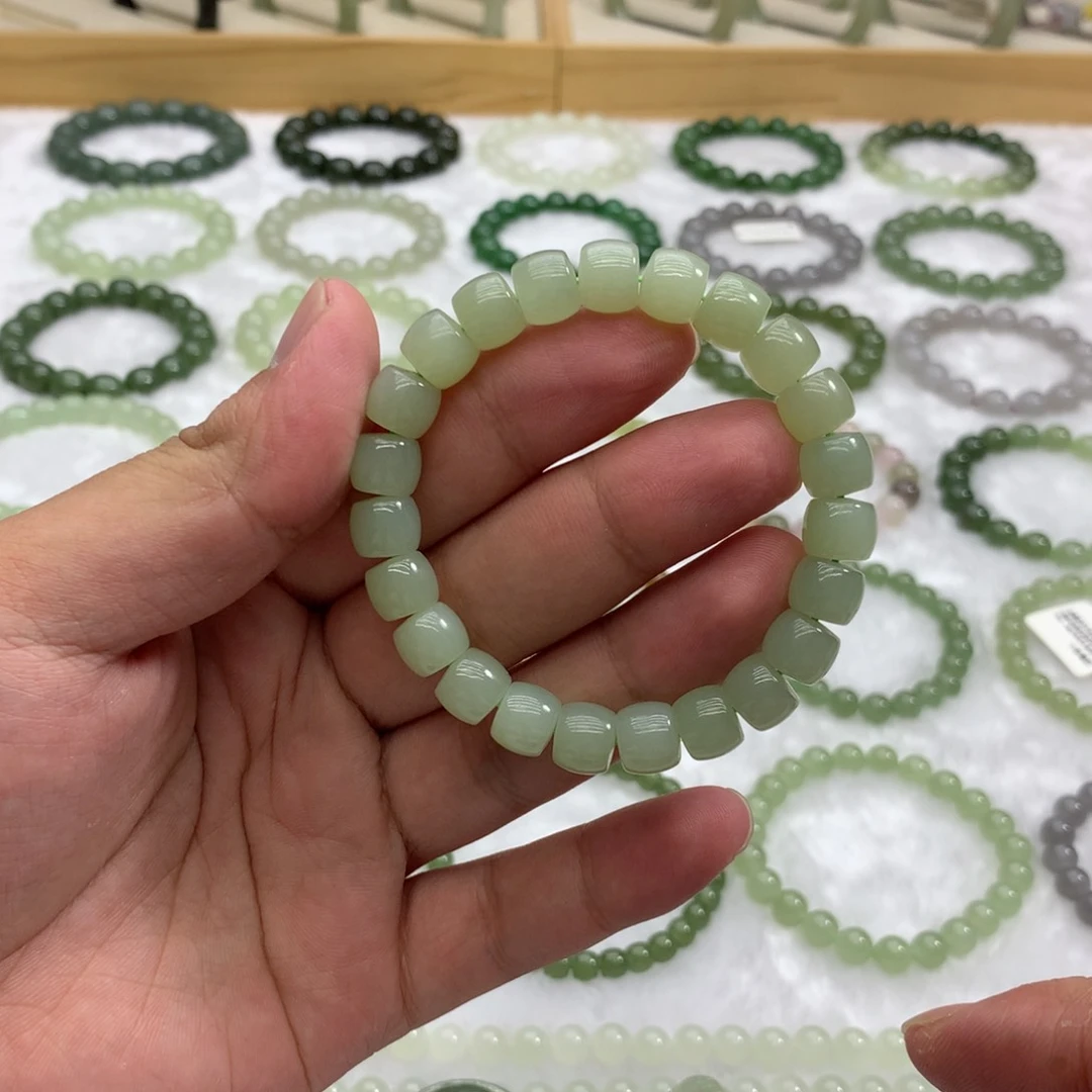 手串未镶嵌和田玉（直切晴水9.5）