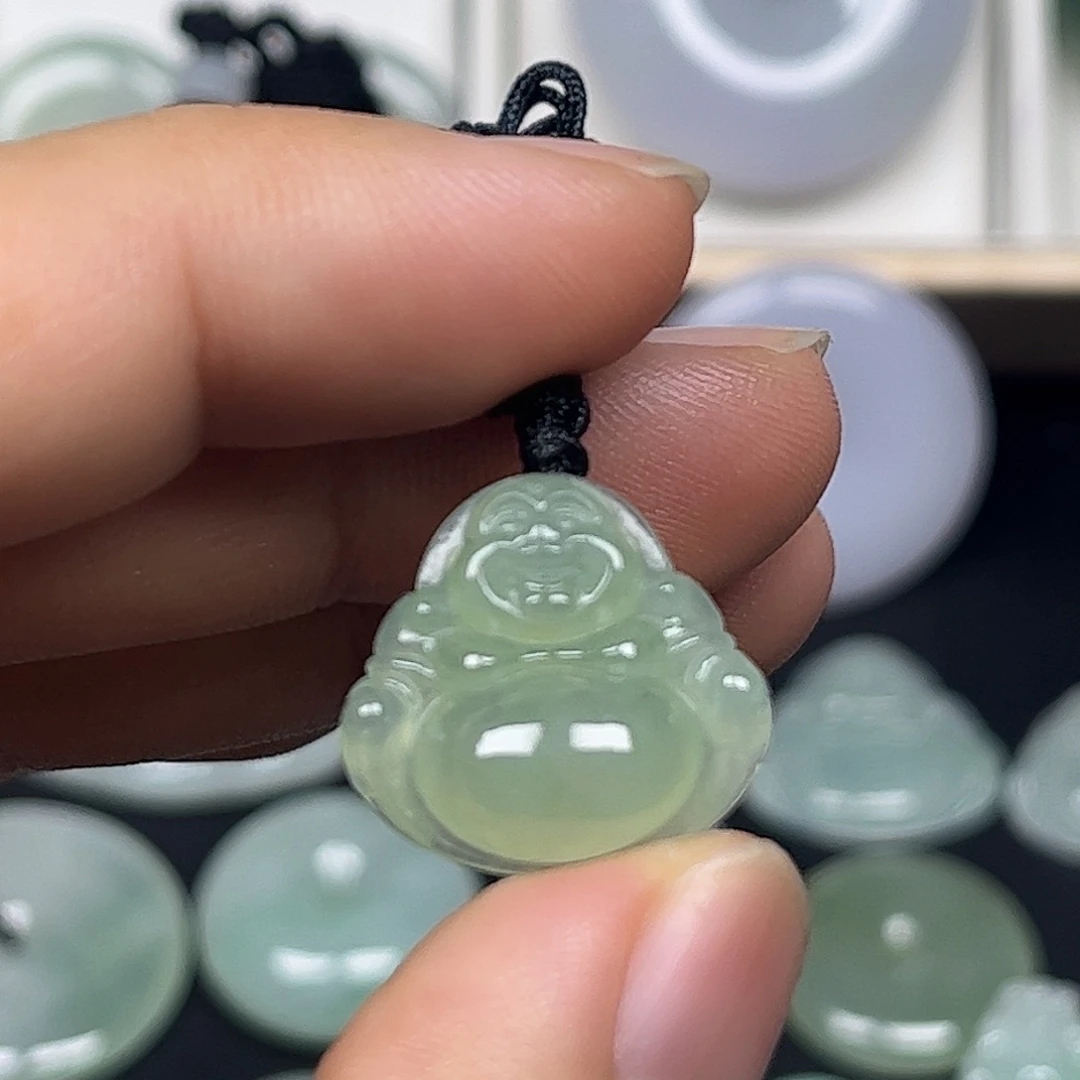 翡翠未镶嵌颈饰缅甸天然翡翠