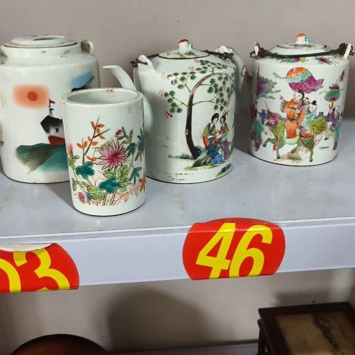 用***6饼干桶，饼干桶，饼干桶三个提梁壶加一个笔筒