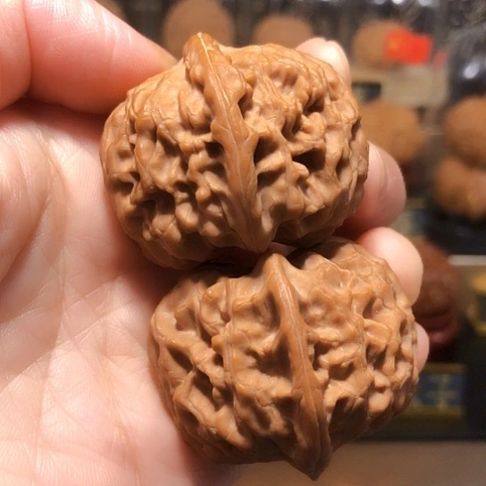 精品：玉枕元宝全品