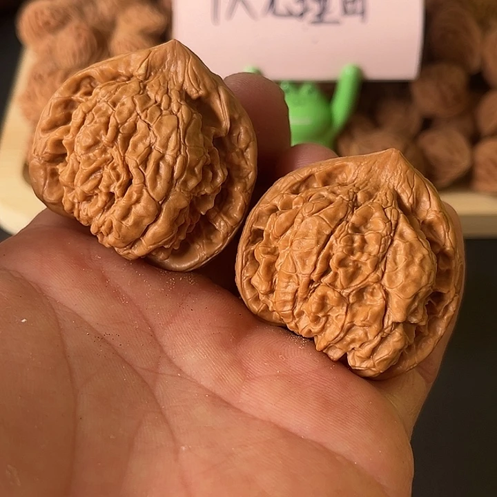 文玩核桃把件【蛇头】麒麟纹官帽