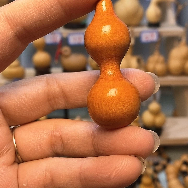 张*喱直播间手把小葫芦