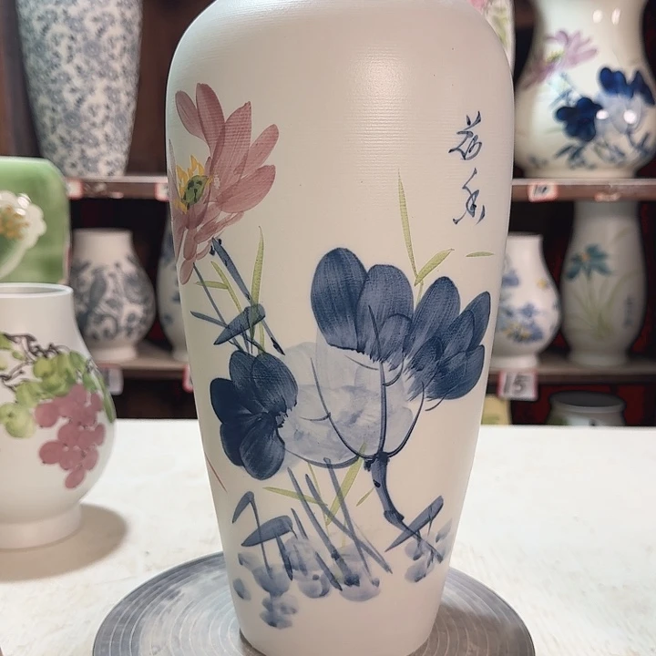 陶大萝卜青花荷花陶瓷