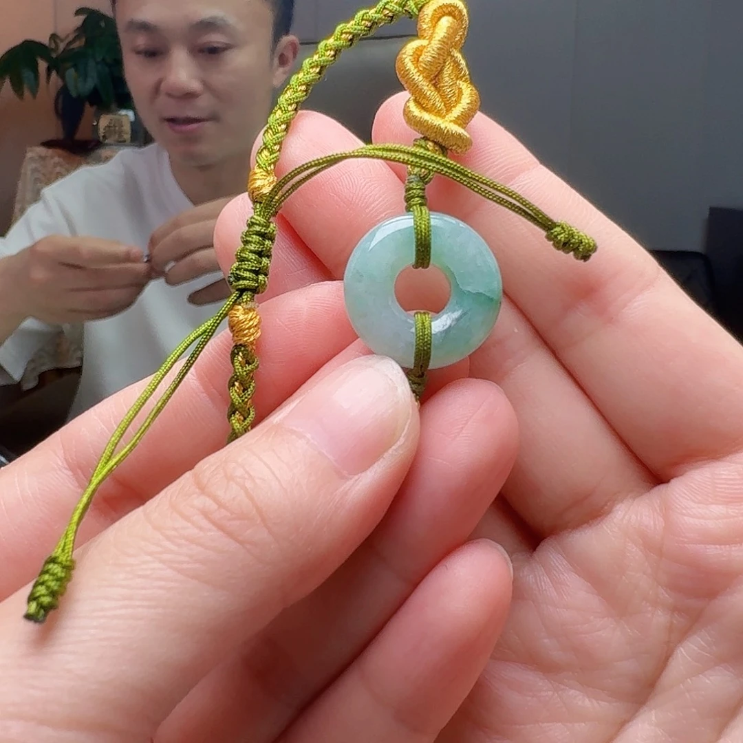 未镶嵌手链翡翠天然