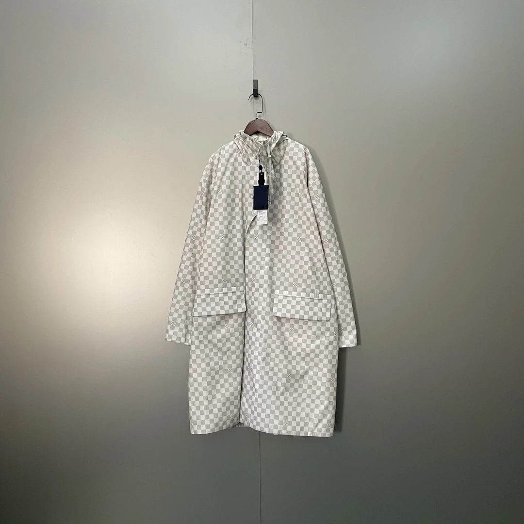 未使用 LouisVuitton/路易威登 y22 棋盘格满印长款 48码/301879
