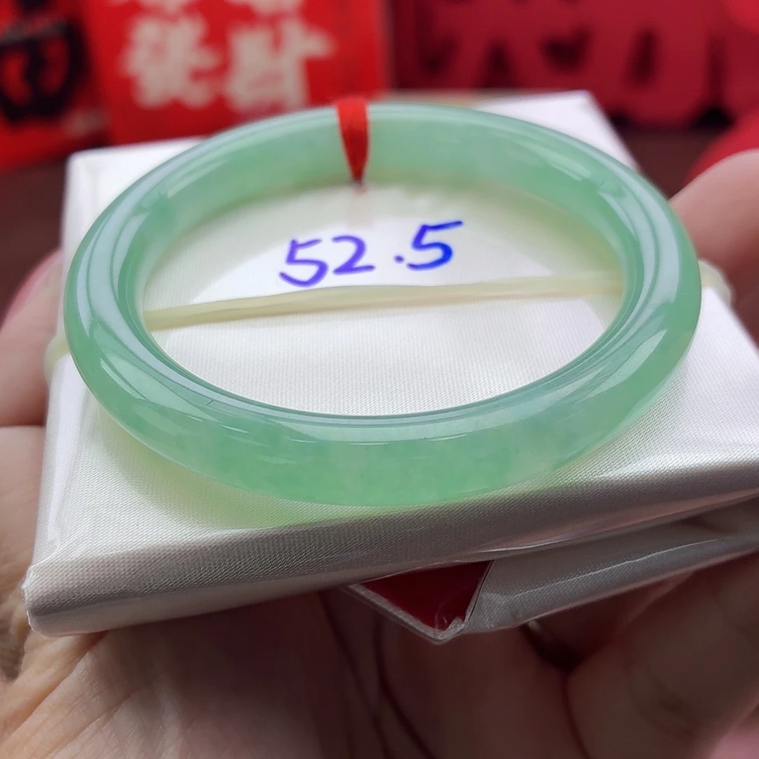 未镶嵌手镯翡翠66号