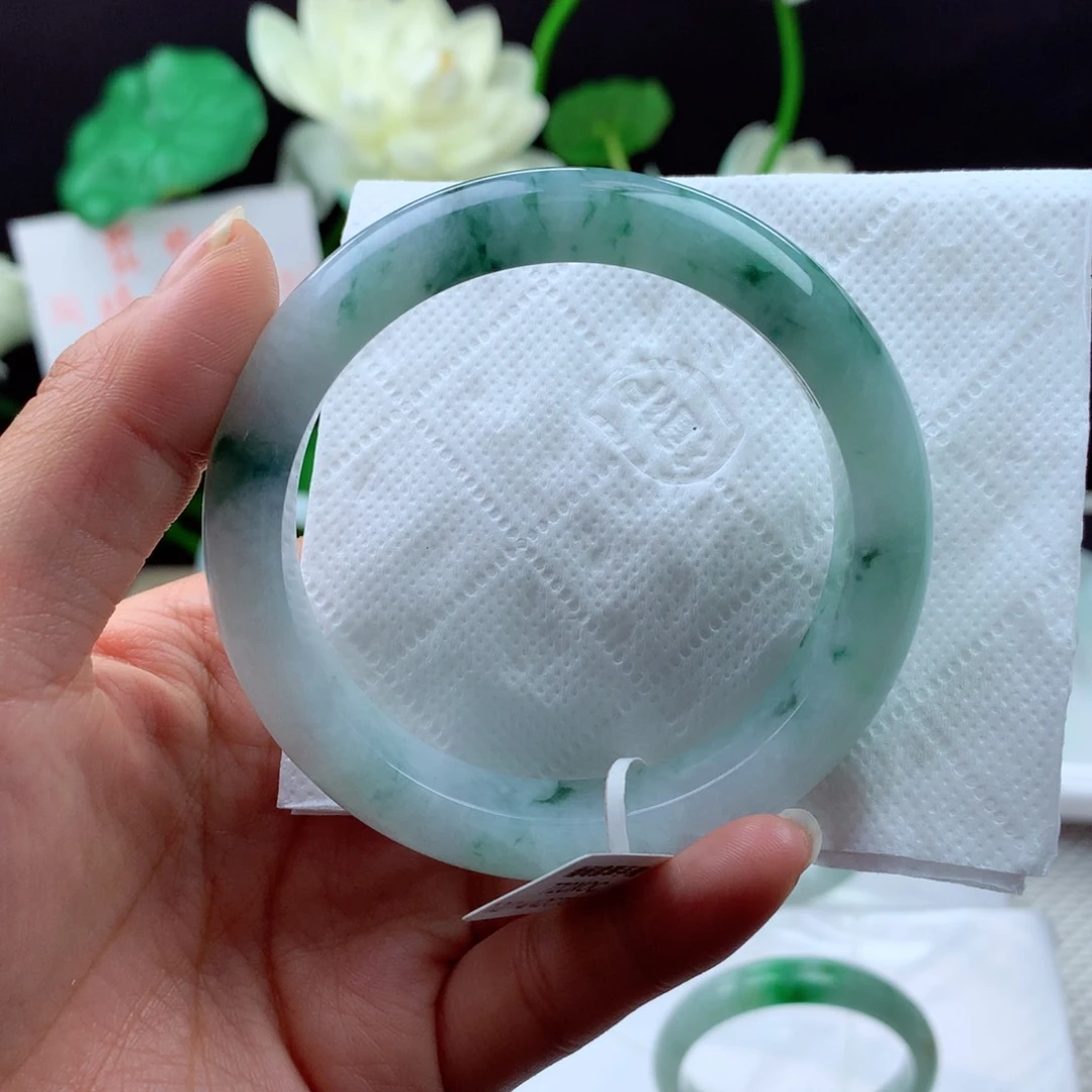 未镶嵌手镯翡翠纯天然13