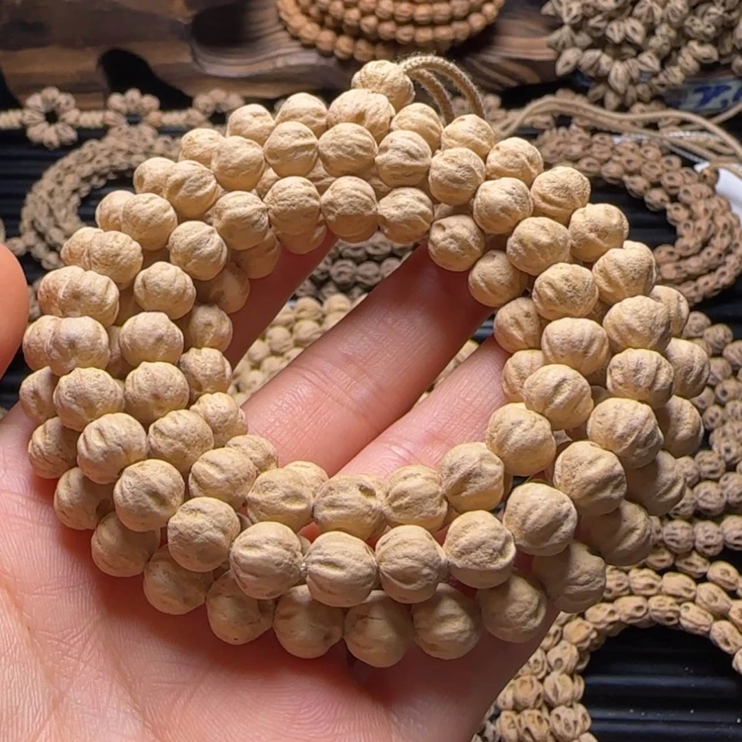 【闪购商品】吊坠柏香籽/百香籽蜕*