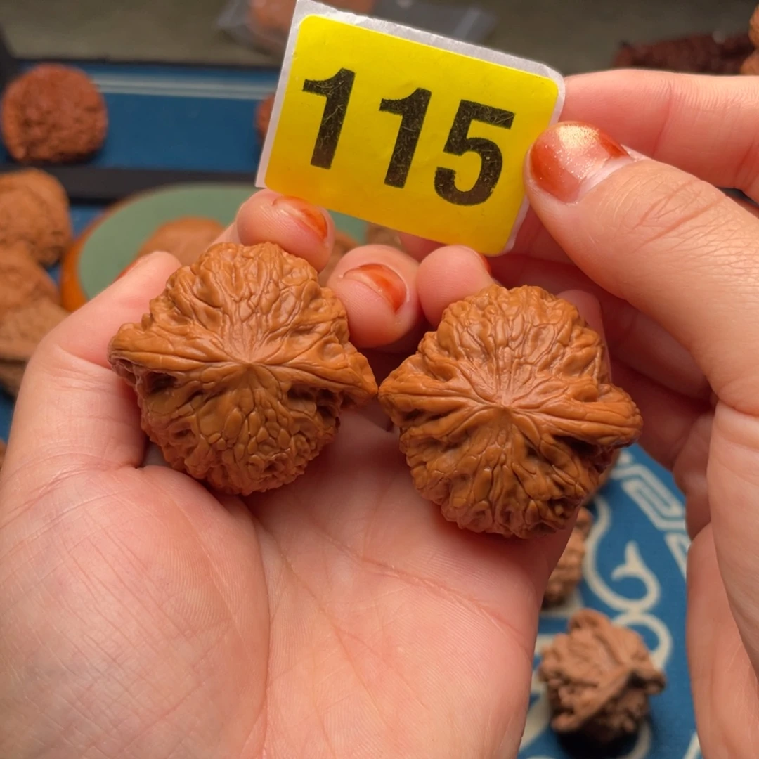 文玩核桃吊坠40铁锤115号