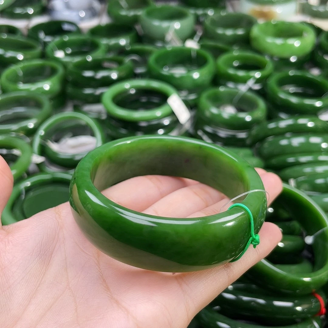 未镶嵌手镯和田玉（碧玉）