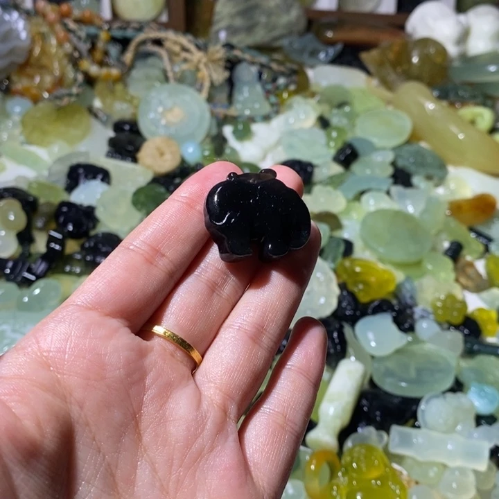 蛇纹石玉合金颈饰