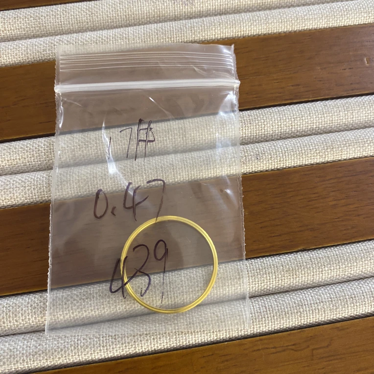 克重0.47 17号 碎冰冰戒指 足金999