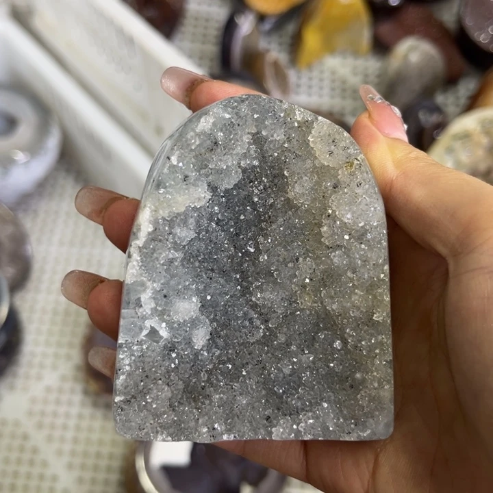 水晶珠宝半成品未镶嵌蓝晶簇