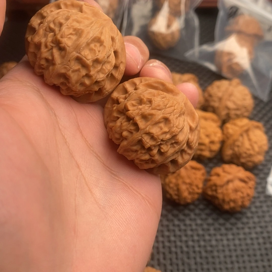 吊坠文玩核桃1*7宫灯