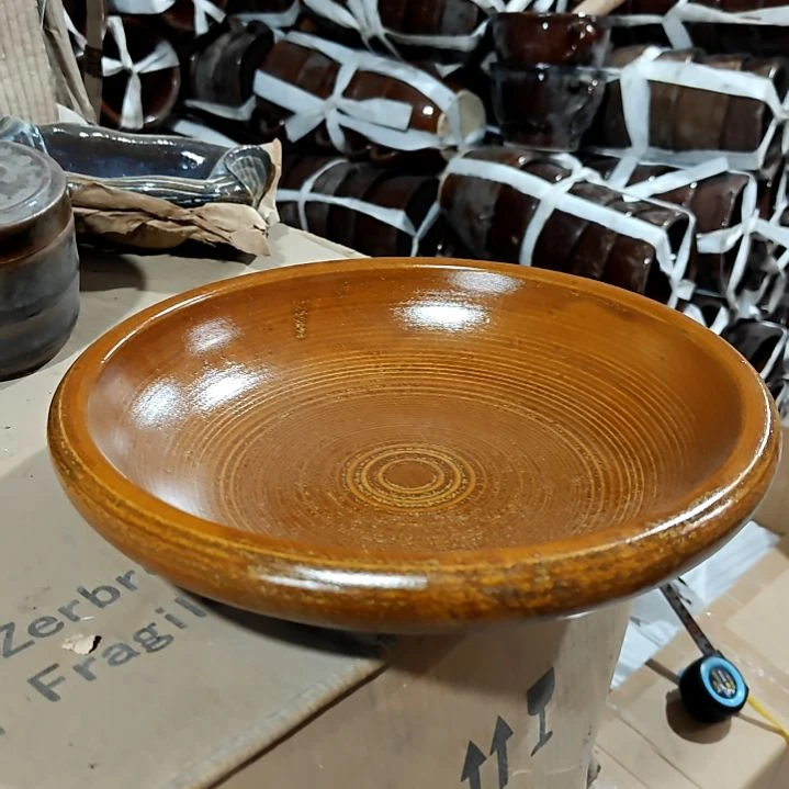 瓷片陶瓷盘子碗啥都有