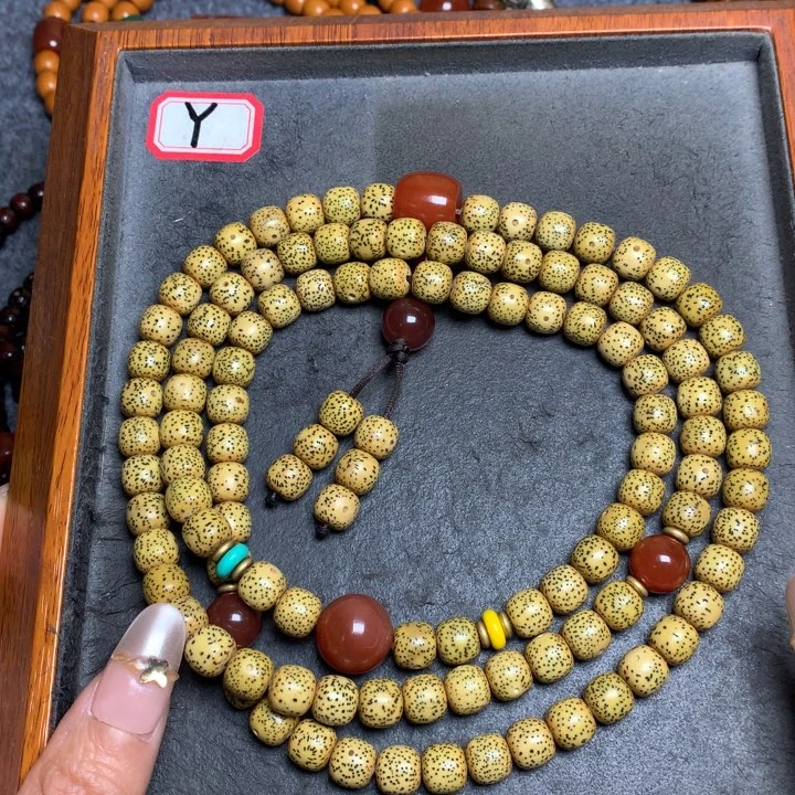 星月菩提吊坠菩提