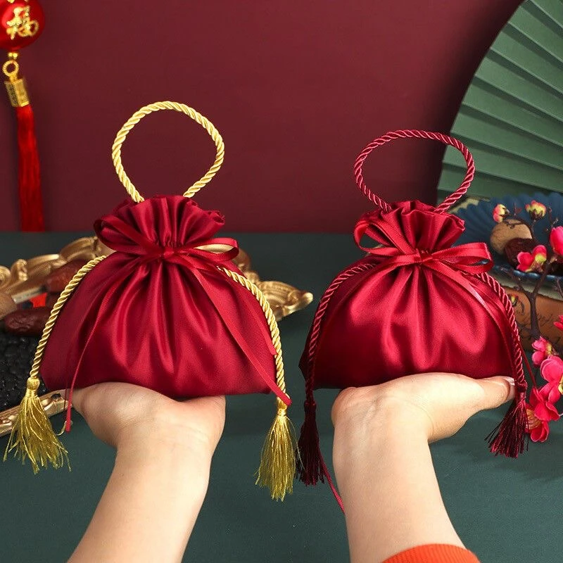结婚喜糖袋子布袋子一拉成型缎面红色喜庆高级感喜糖袋