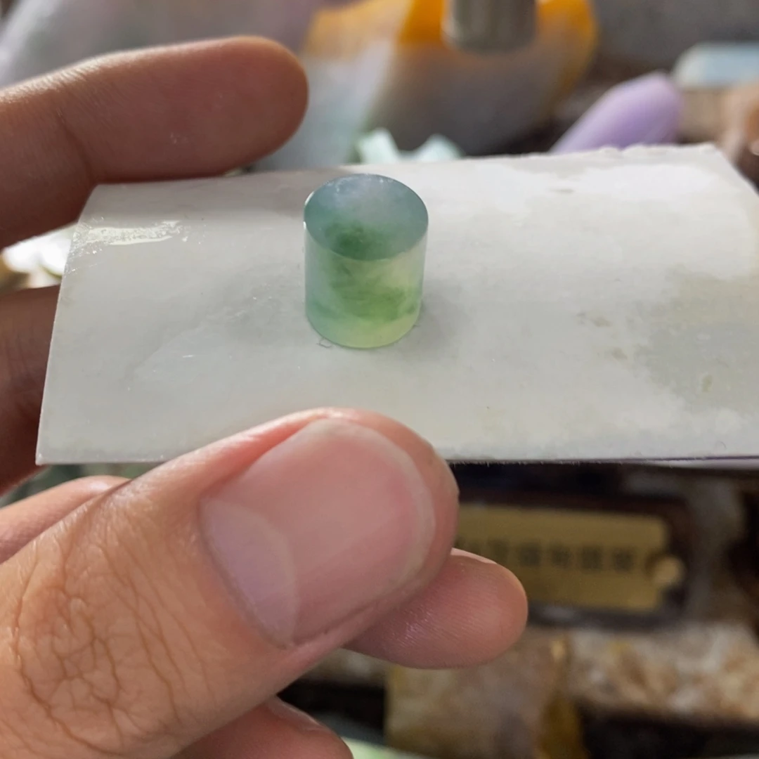 一***虹定制翡翠未镶嵌定制