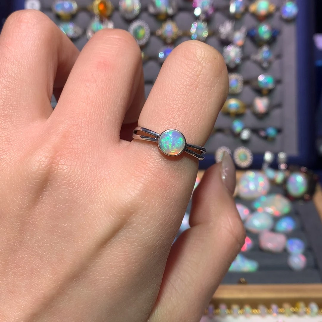 银S925镶嵌欧泊戒指款式