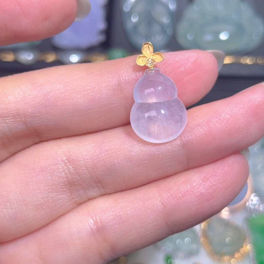 颈饰18K金镶嵌翡翠翡翠