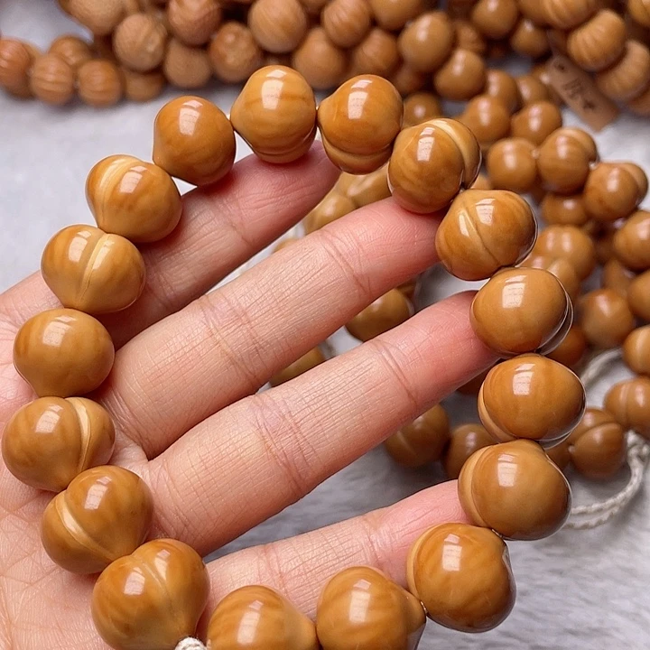 手串猴头核桃穆****行16d f v b n