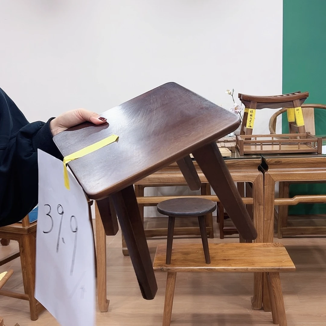 木尾货，核桃木榫卯结构小凳子