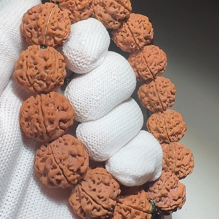 L***L金刚菩提吊坠老树籽19