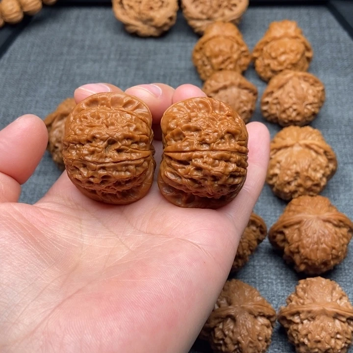 把件文玩核桃血麒麟40