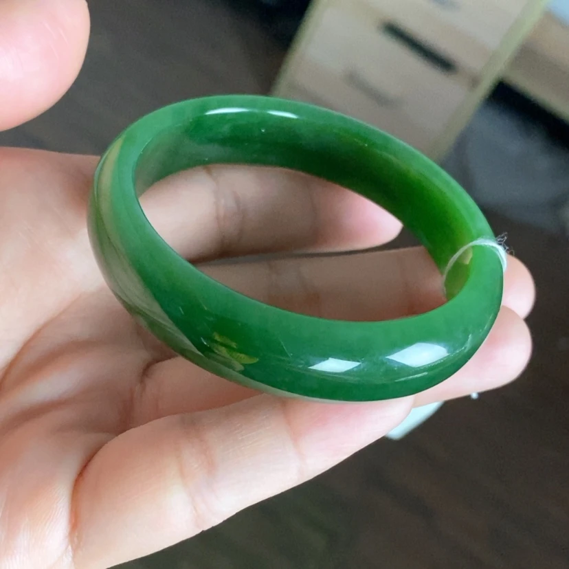 【闪购商品】未镶嵌手镯和田玉（碧玉）