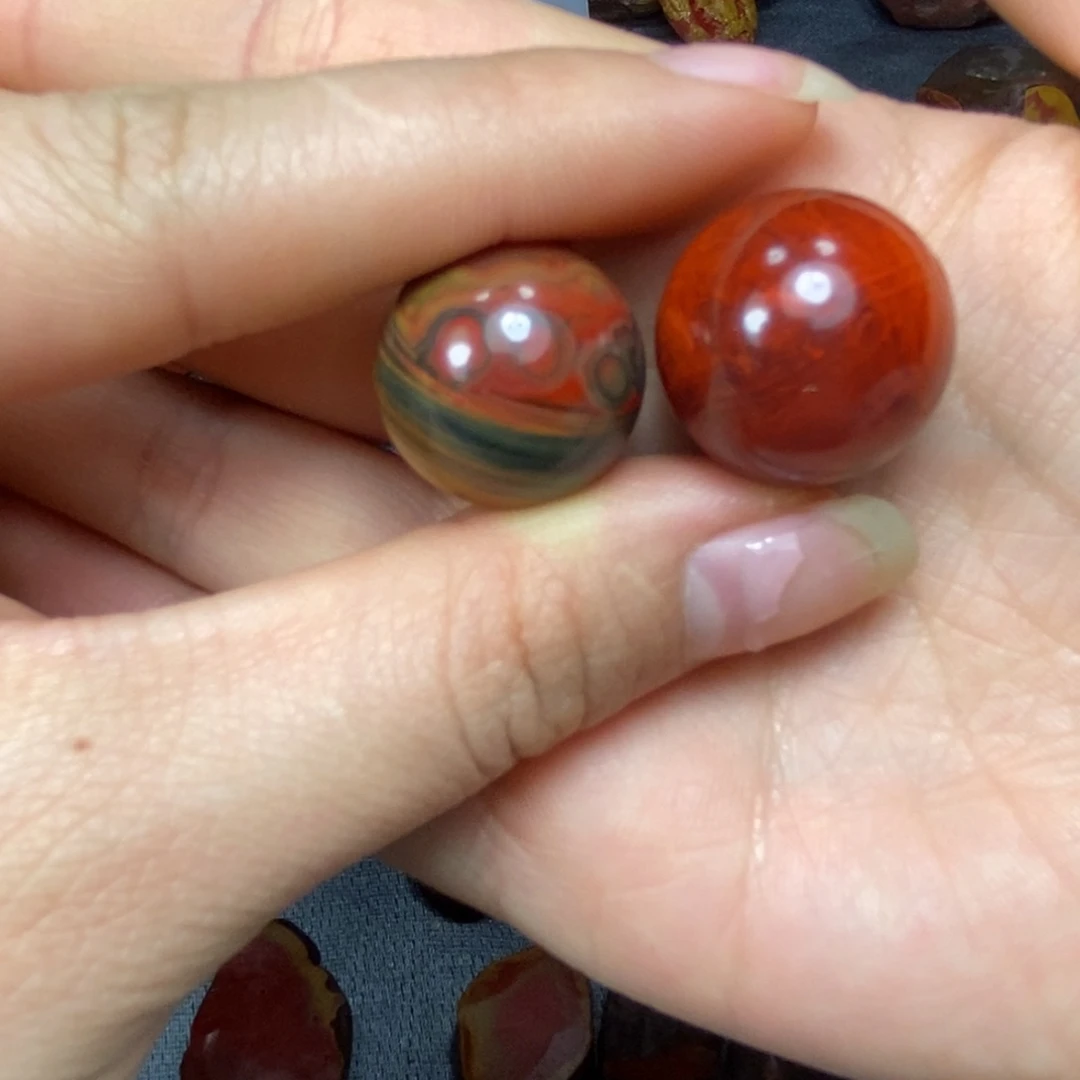 南红玛瑙珠子未镶嵌一*