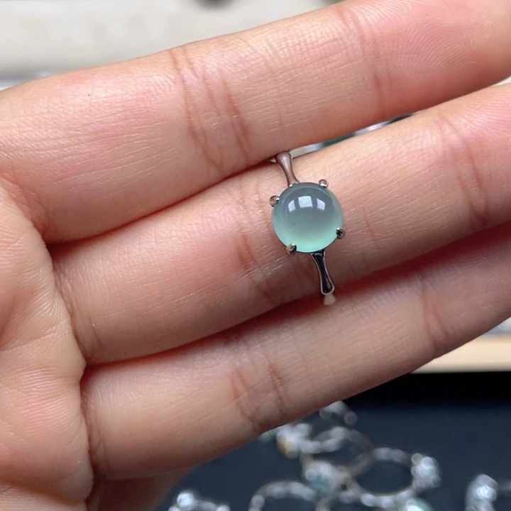 翡翠未镶嵌戒指戒指