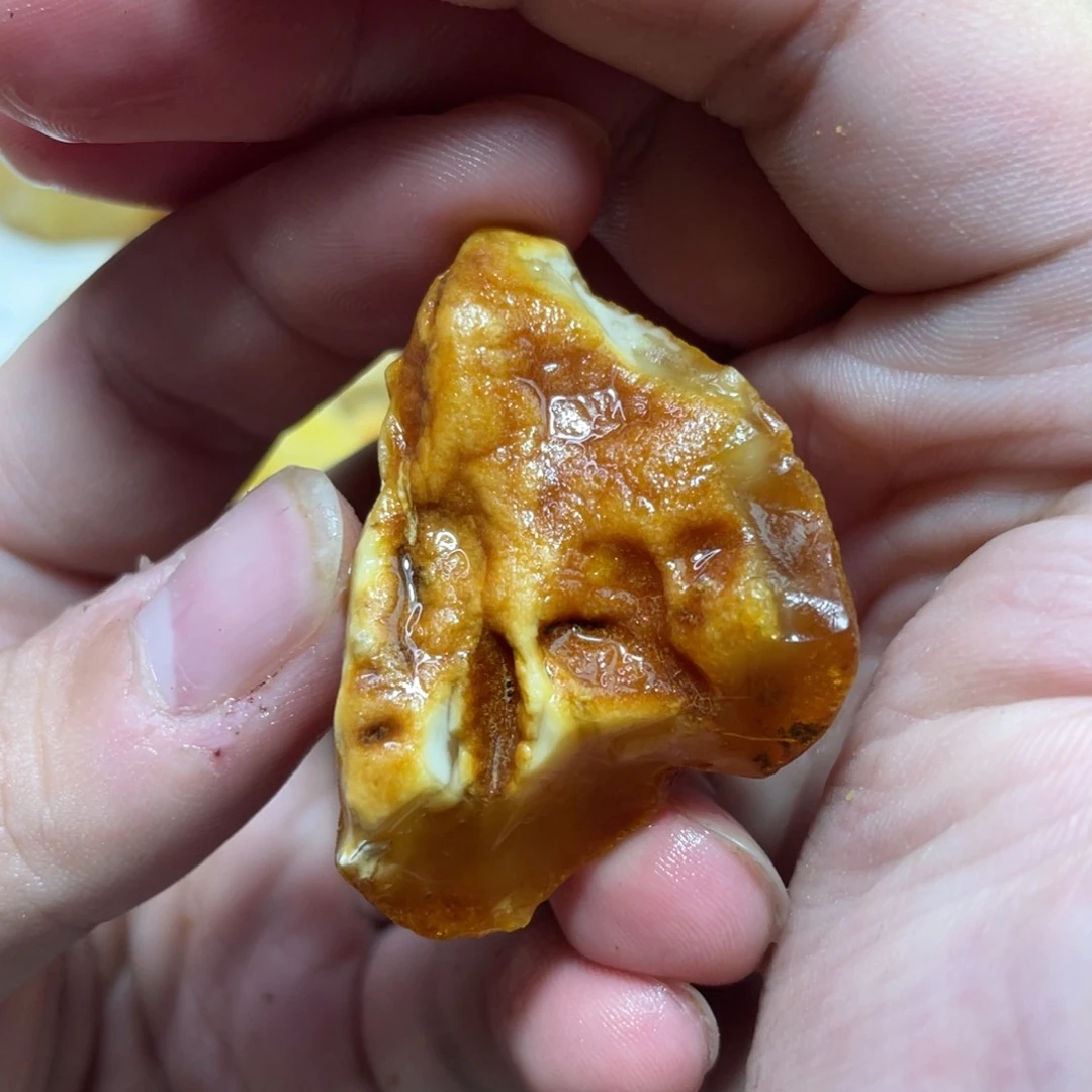 定制琥珀天然原矿