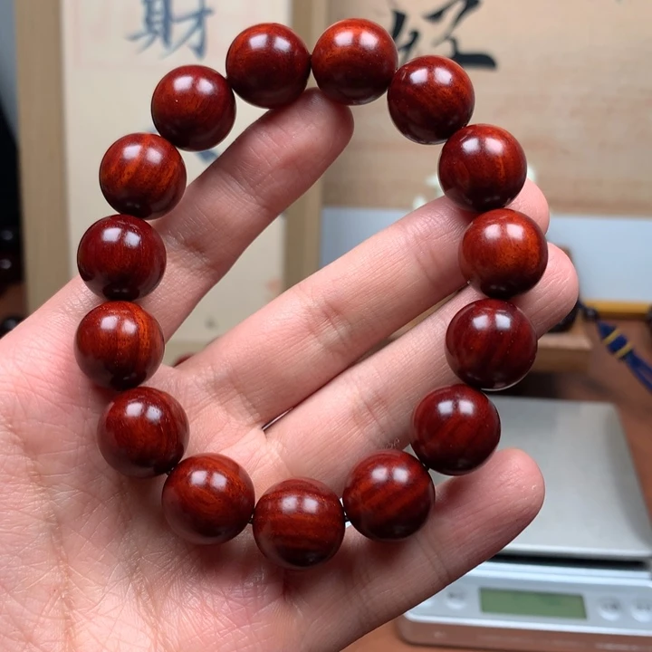 让***好檀香紫檀（小叶紫檀）