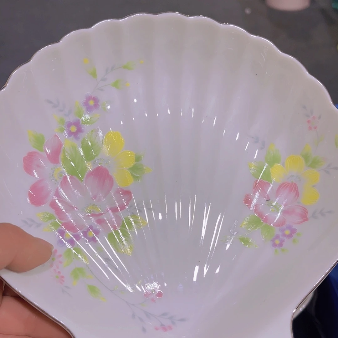 瓷片紫**?羽毛球赛也很不错呢嘻嘻是滴