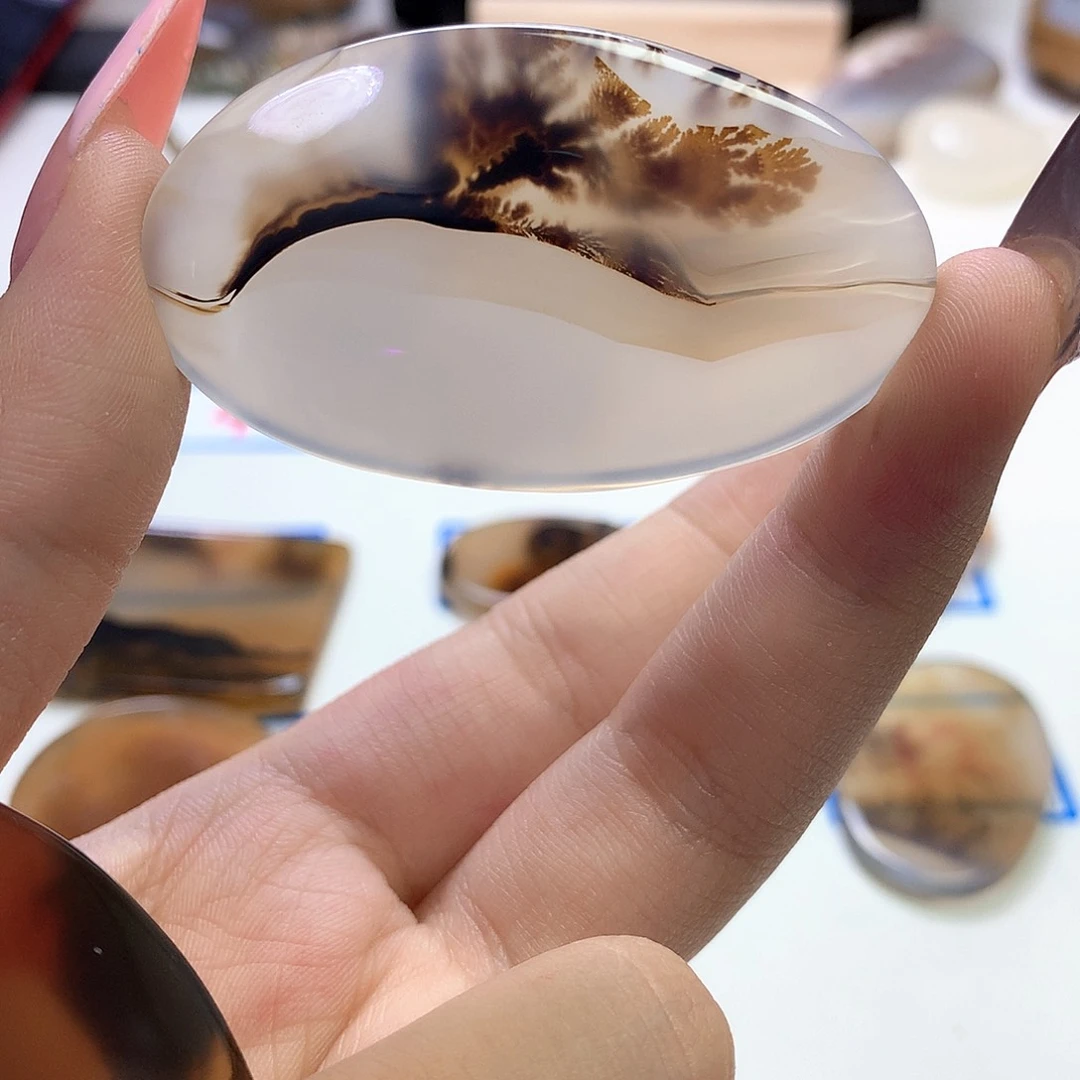 玛瑙/玉髓吊坠(不含链)未镶嵌天**月