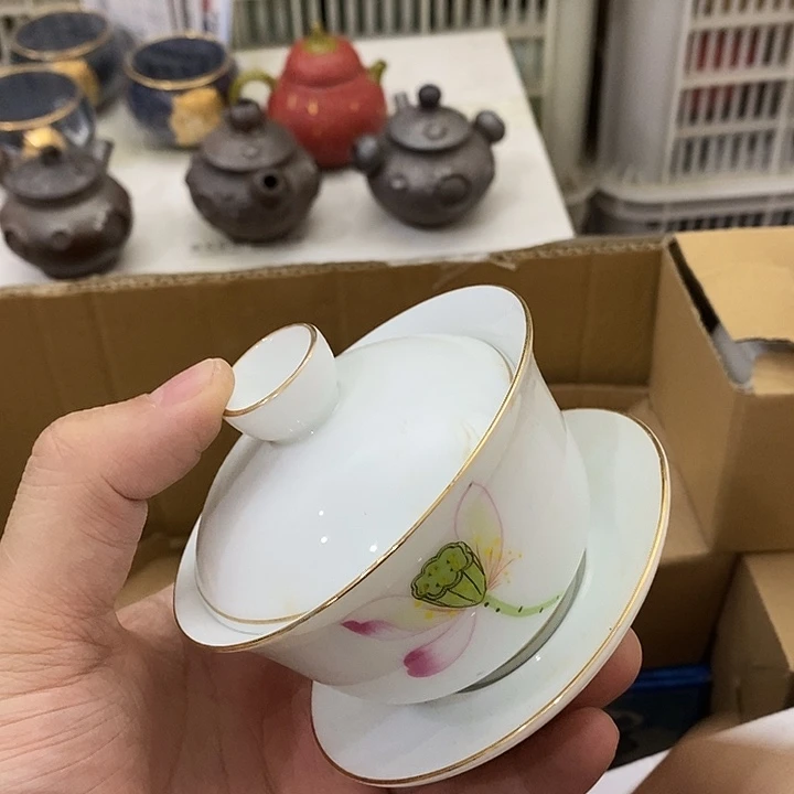 陶瓷艺术品及陶瓷制品