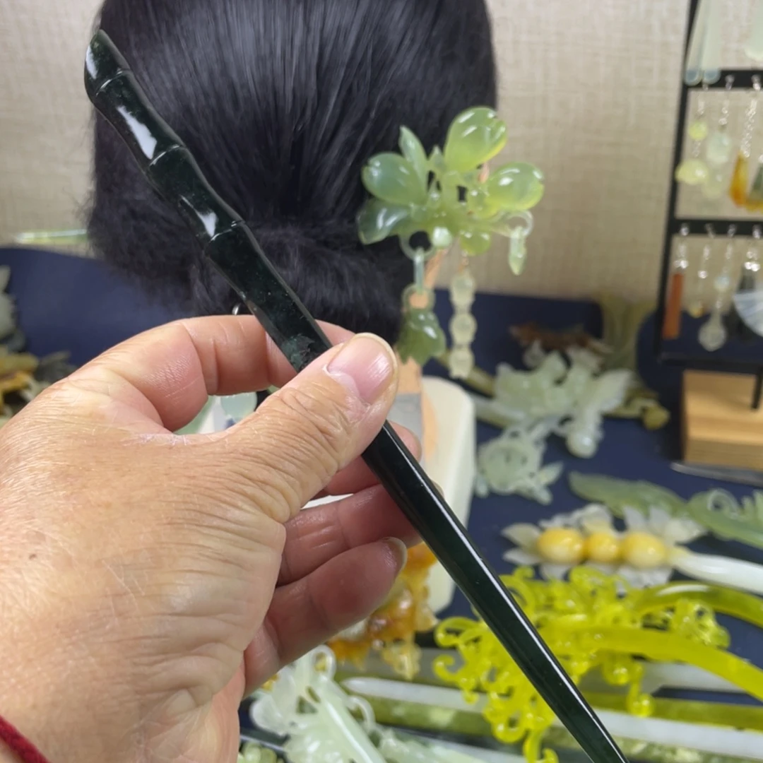 蛇纹石玉未镶嵌发饰