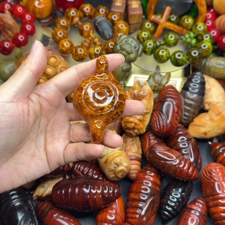 松木琥珀木文玩手串