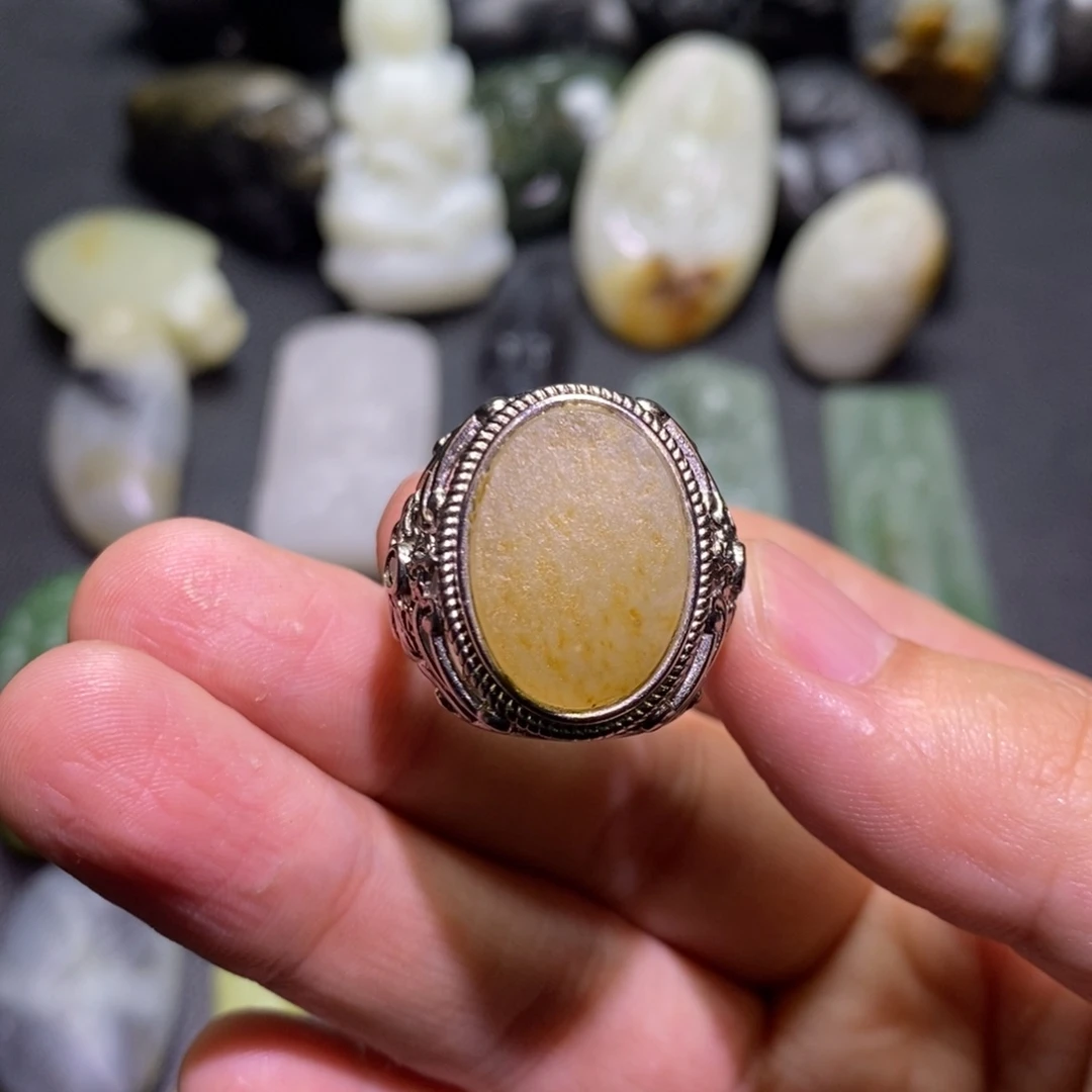 未镶嵌和田玉挂件