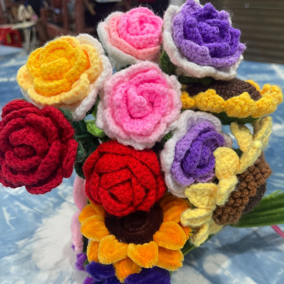 民族手工艺各种小花束毛线纯手工编制