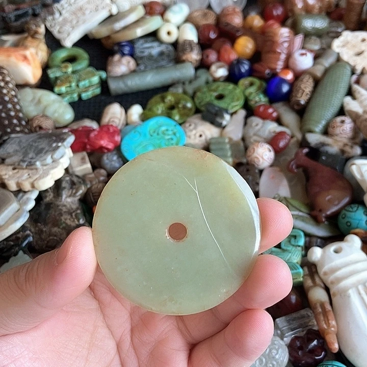 和田玉未镶嵌颈饰114