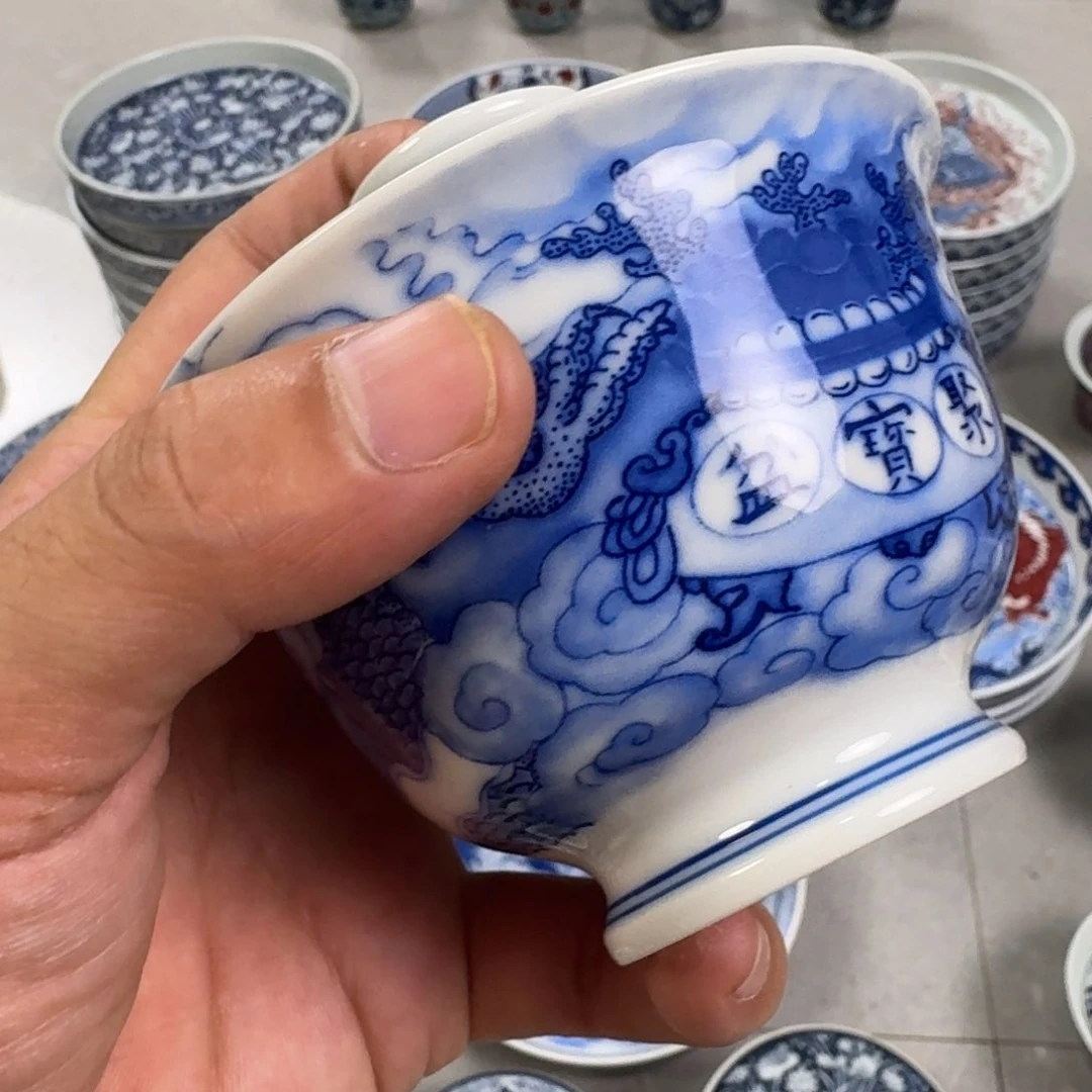 杯腾龙献宝两才盖碗